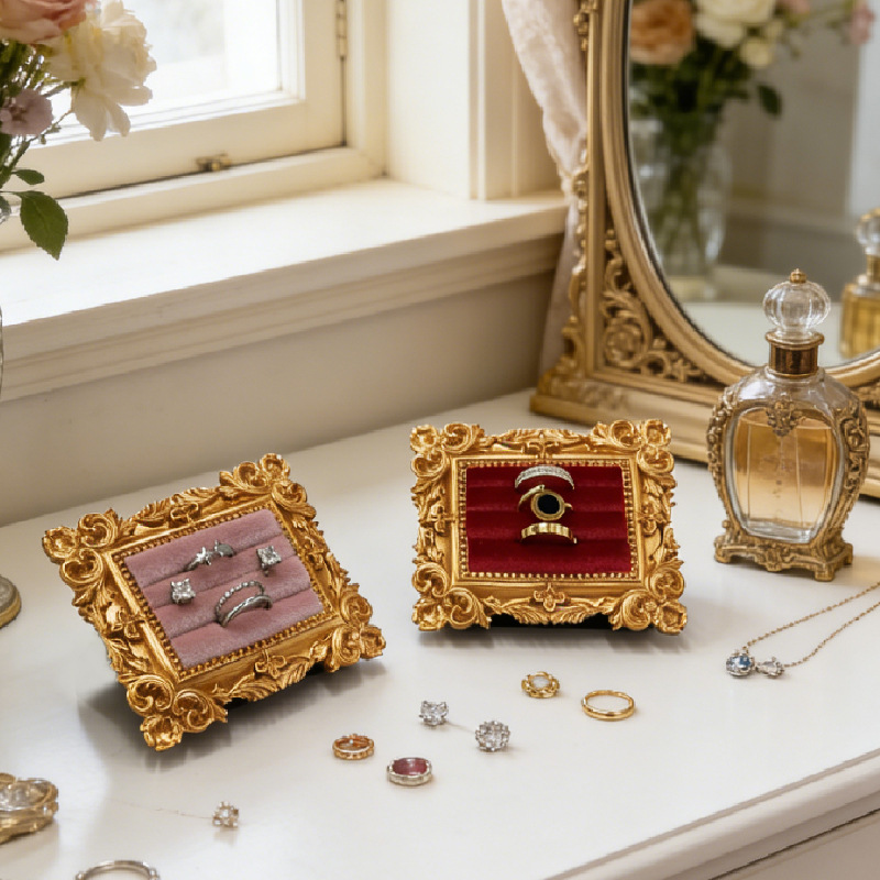 Stojak na pierścionki w stylu  – Body Jewelry Display recenzja i cena