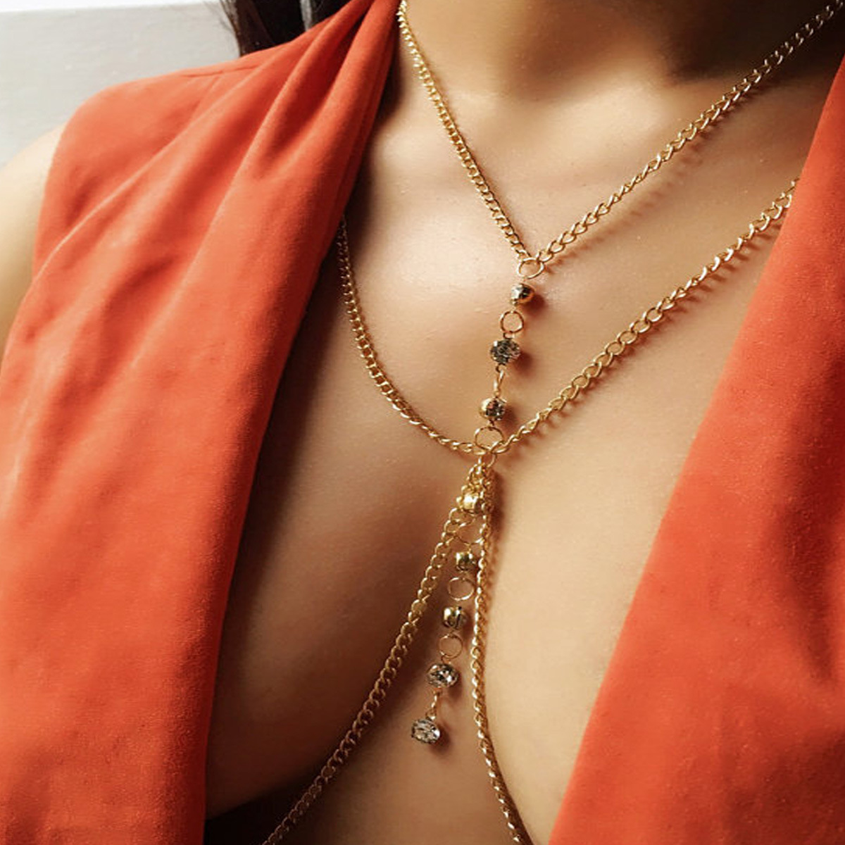 Okrągły kryształowy łańcuszek  – Body Jewelry Chest recenzja i cena