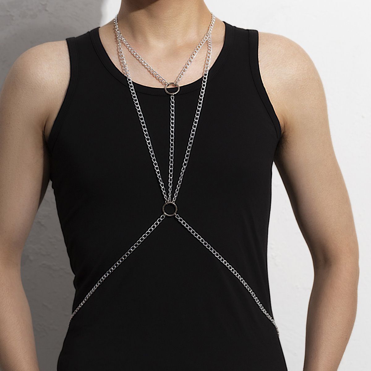 Przezroczysta bielizna, biżute – Body Jewelry Men recenzja i cena